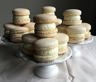 French macarons with lemon buttercream filling
